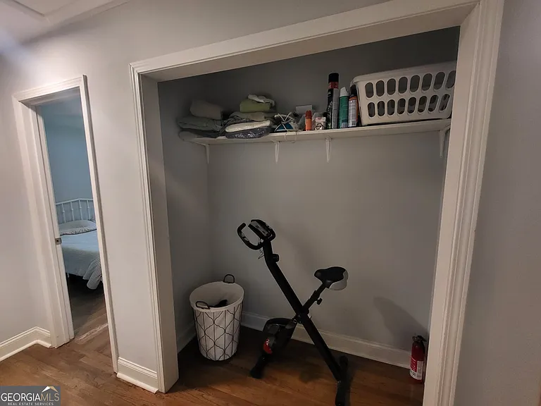 2752 Arrowood Dr #UPSTAIRS — Photo 16