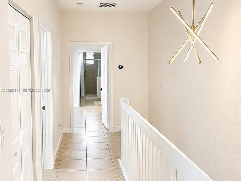 1101 SW 147th Ter #1101 — Photo 13