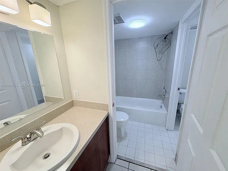 500 NW 114th Ave #101 — Photo 6