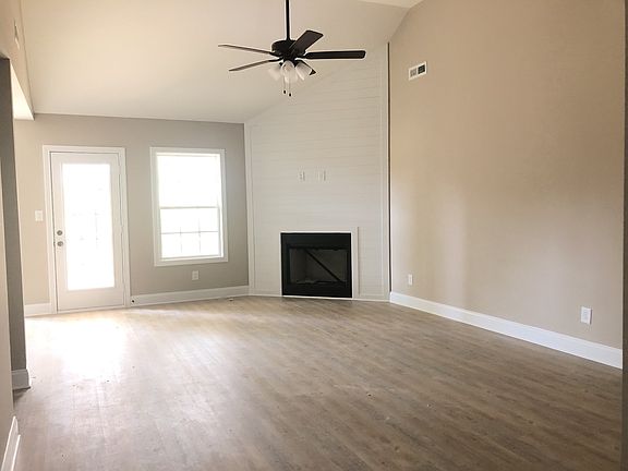 3rd image of 143 Glenstone Lot 143