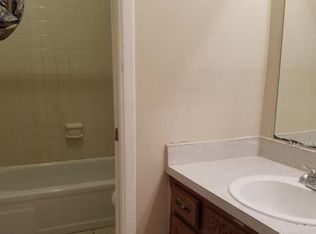 5252 Tennis Court Cir, Tampa, FL 33617