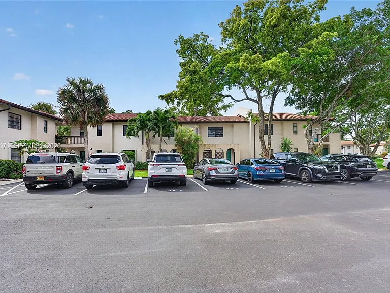 21810 Cypress Cir #26B — Photo 46