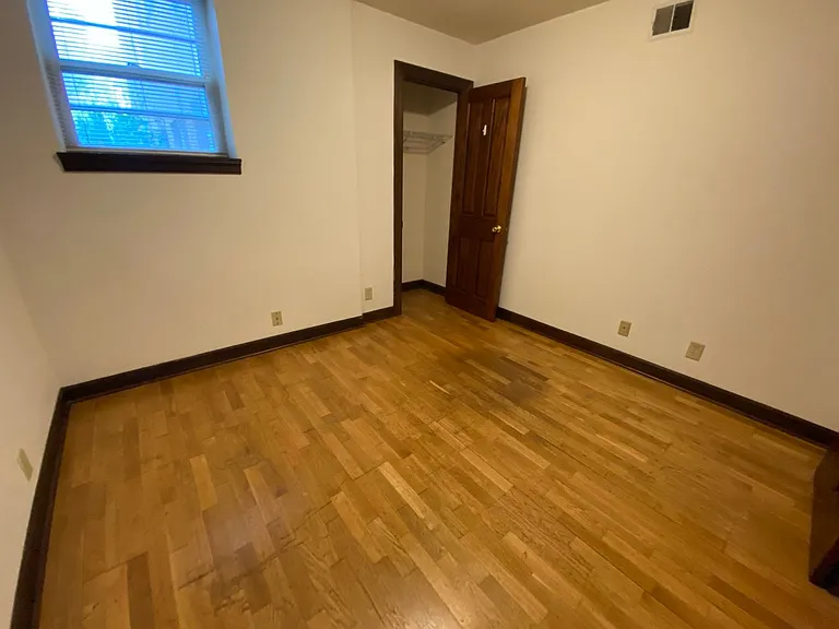 2550 Lake — Photo 10