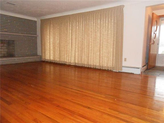 5th image of 403 Jamison Ave