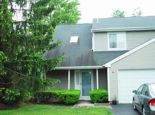 68 Winchester Way, Somerset, NJ 08873