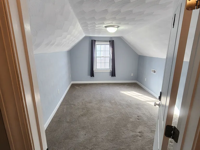 815 Wright Ave — Photo 12
