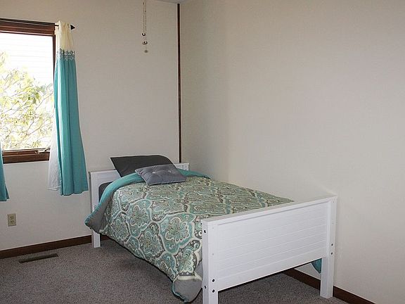 Freshly painted 3rd Bedroom