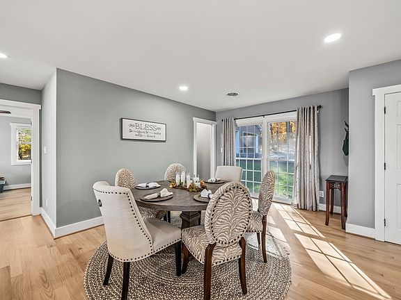 5th image of 38 Audubon Pl