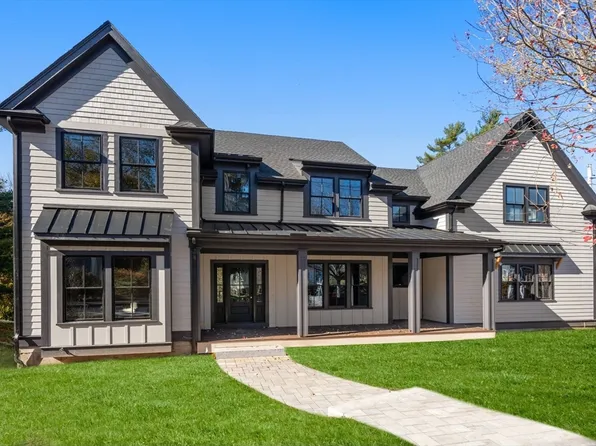 577 Grove St, Newton, MA 02462