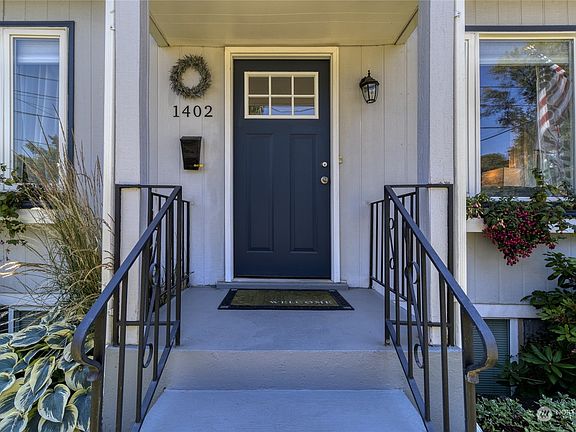 2nd image of 1402 Walla Walla Avenue