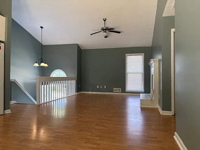 1015 Water Fall Pl — Photo 3