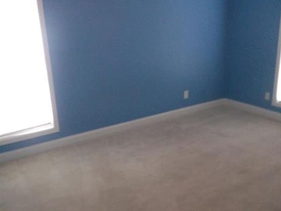 3rd image of 5905 Fairington Farms Ln