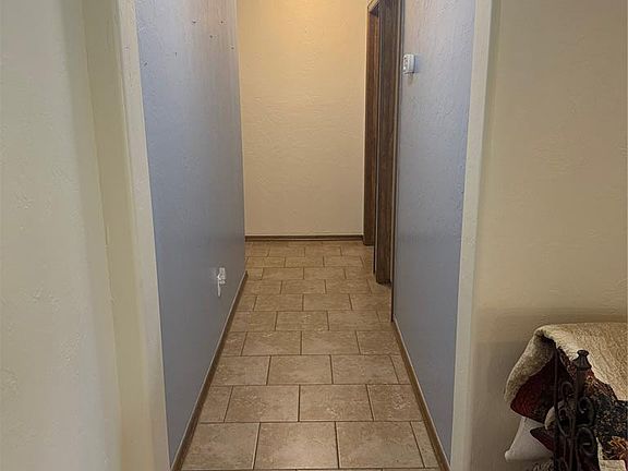 4th image of 215 S Marion Ave