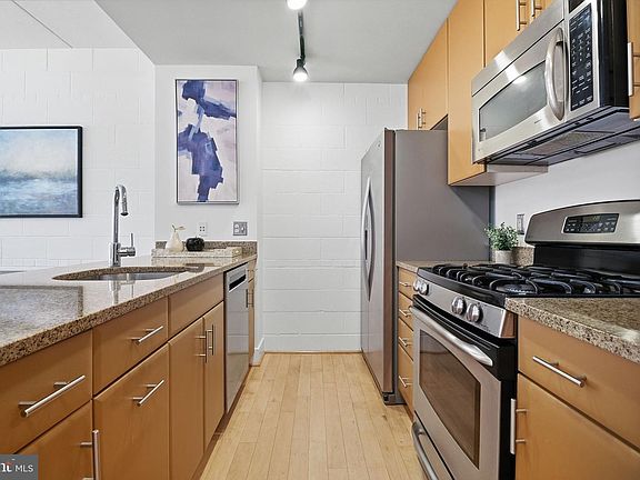 5th image of 1529 14th St NW APT 202