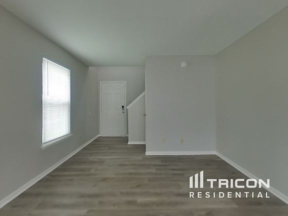 4th image of 2609 Redland Ln