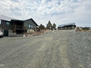 140 SE Bunchgrass Rd, John Day, OR 97845