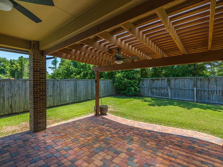 74 S Sawbridge Cir — Photo 40