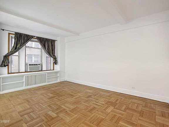 5th image of 24 5th Ave APT 718