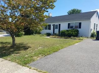 2108 Lamplighter Dr, Toms River, NJ 08753