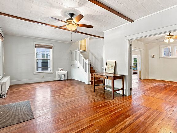 2nd image of 28 W Lemon St