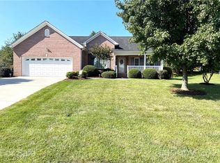 3516 48th Ave NE, Hickory, NC 28601