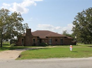 1502 Hinchliffe Rd, Mexia, TX 76667