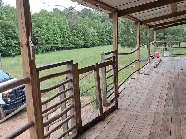 3646 Upper Leggett Rd, Livingston, TX 77351