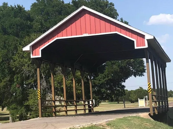 5053 Horseshoe Dr, Whitney, TX 76692