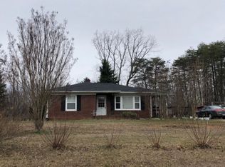 265 Cedar Rd, Ringgold, VA 24586