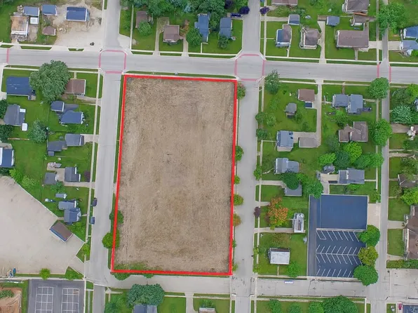 102 S Washington St, Oconto Falls, WI 54154