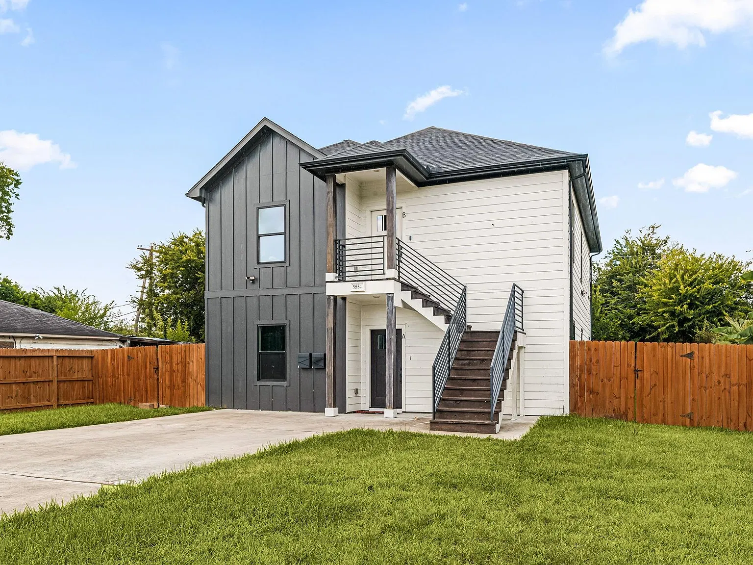 4 bed, 2.0 bath, 1602 sqft, $2,250 — Photo 3