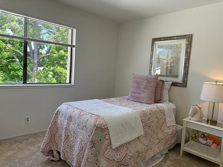3133 Acorn Ct — Photo 16