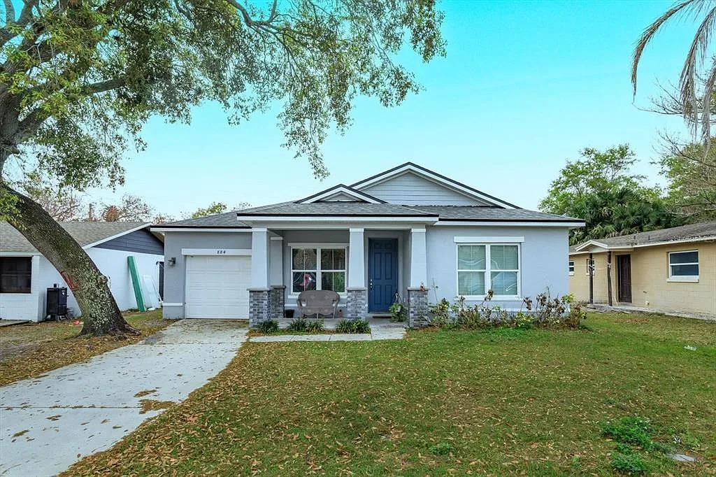 4 bed, 2.0 bath, 1485 sqft, $2,800 — Photo 1
