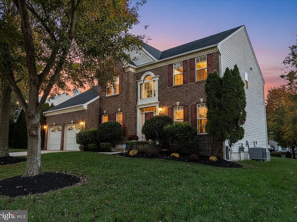 1st image of 17105 Aspen Leaf Dr
