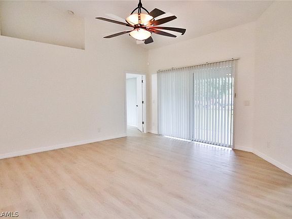 5th image of 4407 Vaquero St