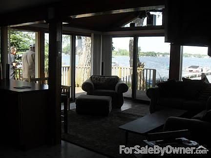 5th image of 459 E Shore Dr