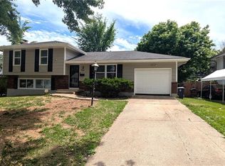 7915 E 117th Ter, Kansas City, MO 64134