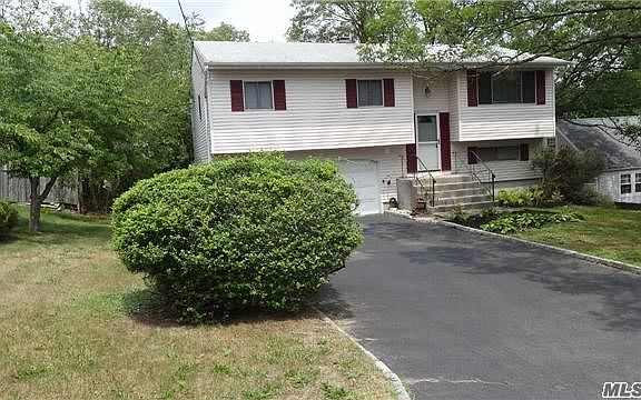 2nd image of 57 Woodland Ave