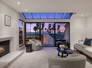 24 Sea Colony Dr, Santa Monica, CA 90405
