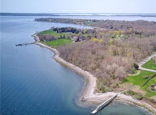 4 Portside Dr, Bristol, RI 02809