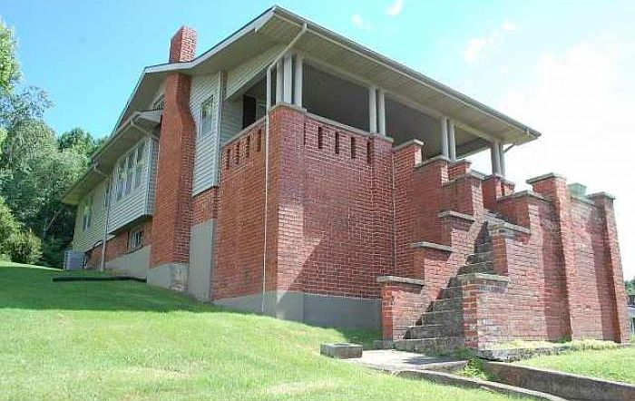 1st image of 187 Tanner Dr