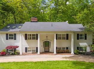 2000 Berkshire Rd, Gates Mills, OH 44040