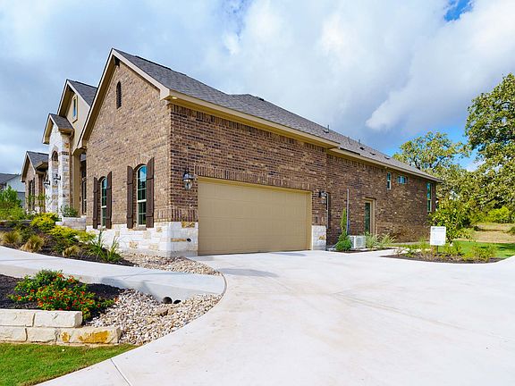 3rd image of 118 Double Eagle Ranch Dr