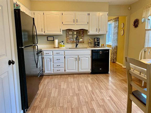 5th image of 142 Township Road 1432