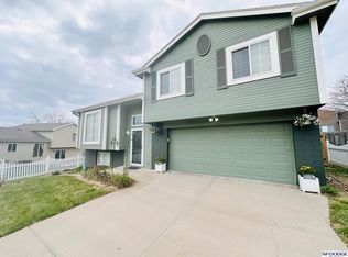 2904 N 152nd Ave, Omaha, NE 68116