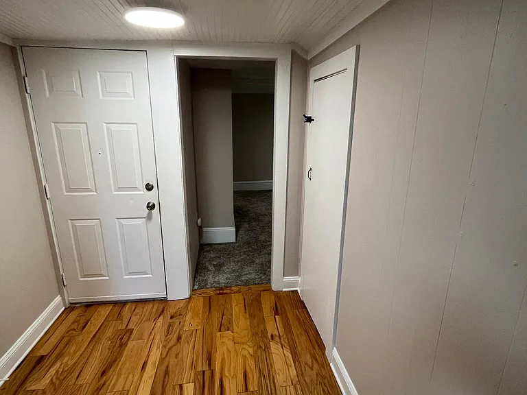 1701 Washington Ave #B — Photo 11