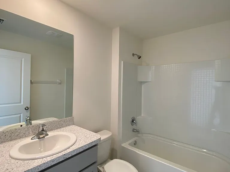 2113 NW 247th Dr — Photo 9