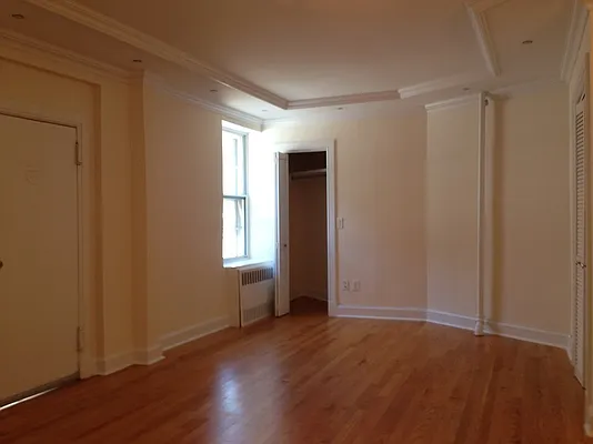 Rented by STARK CHARLES | media 18