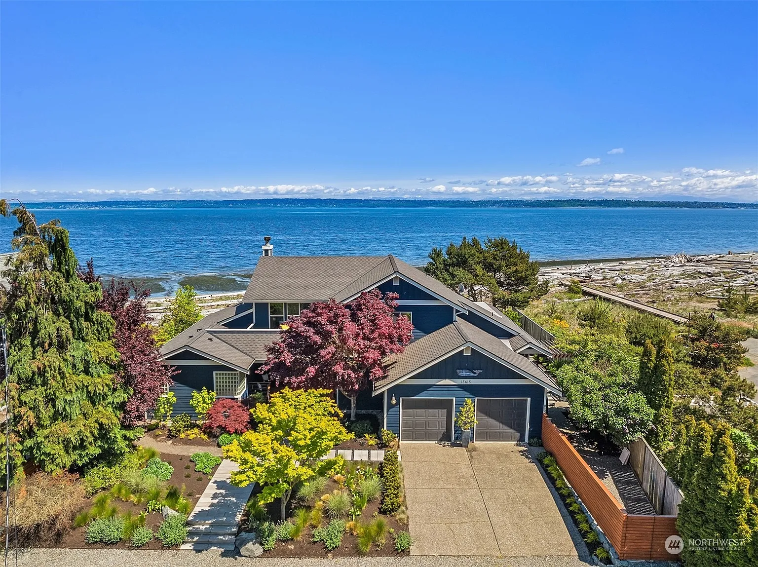 15615 Point Monroe Drive NE photo 1