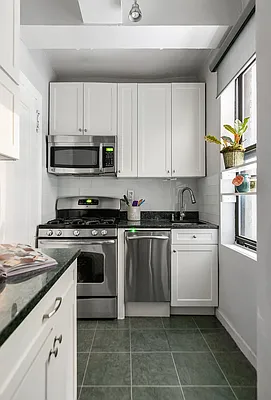 Sold by Compass | media 3